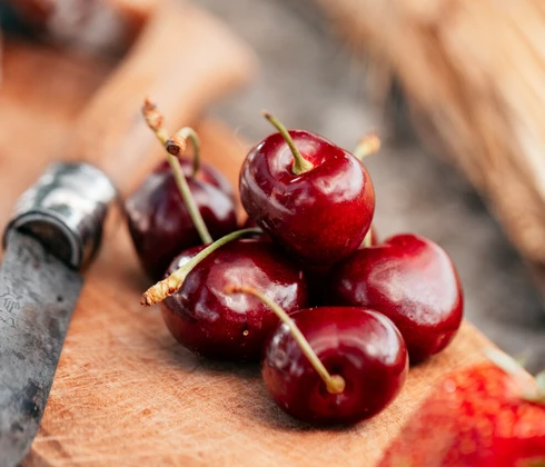 Cerises sur un plateau  © O'Brien