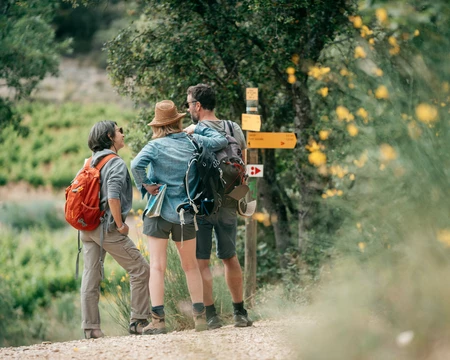Randonnée dans le Luberon  © O'Brien