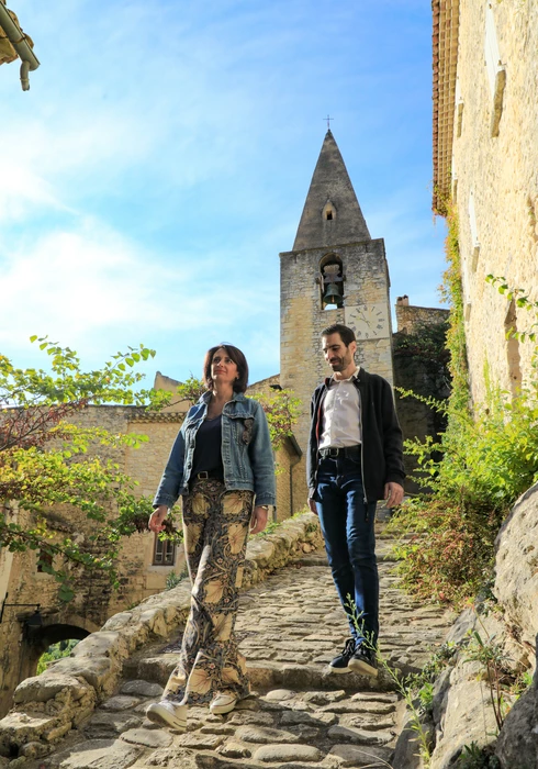 Le Crestet, village du Vaucluse  © Hocquel