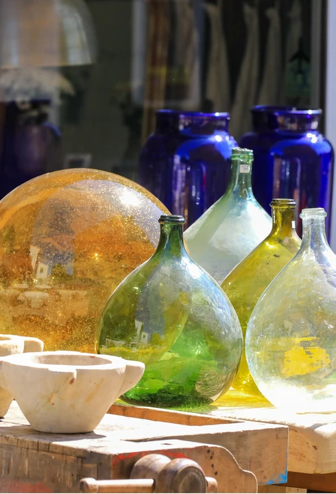 Brocante à L'isle-sur-Sorgue  © Hocquel